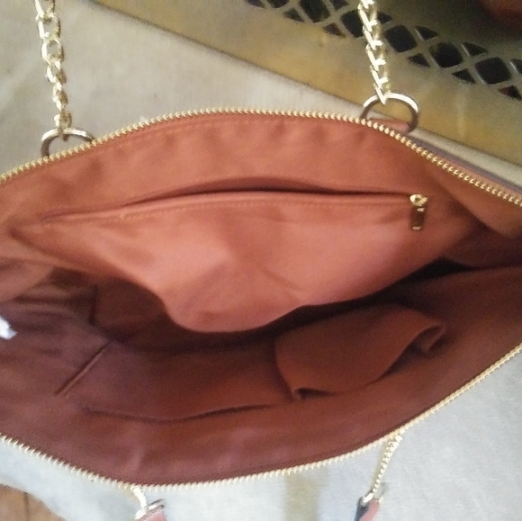 ☀ Gorgeous Brown chain purse - Picture 5 of 5
